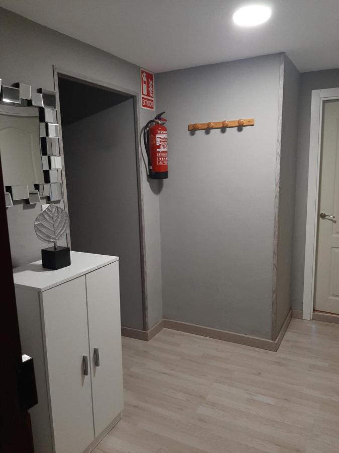 Piso Con Terraza En Felechosaアパートメント エクステリア 写真